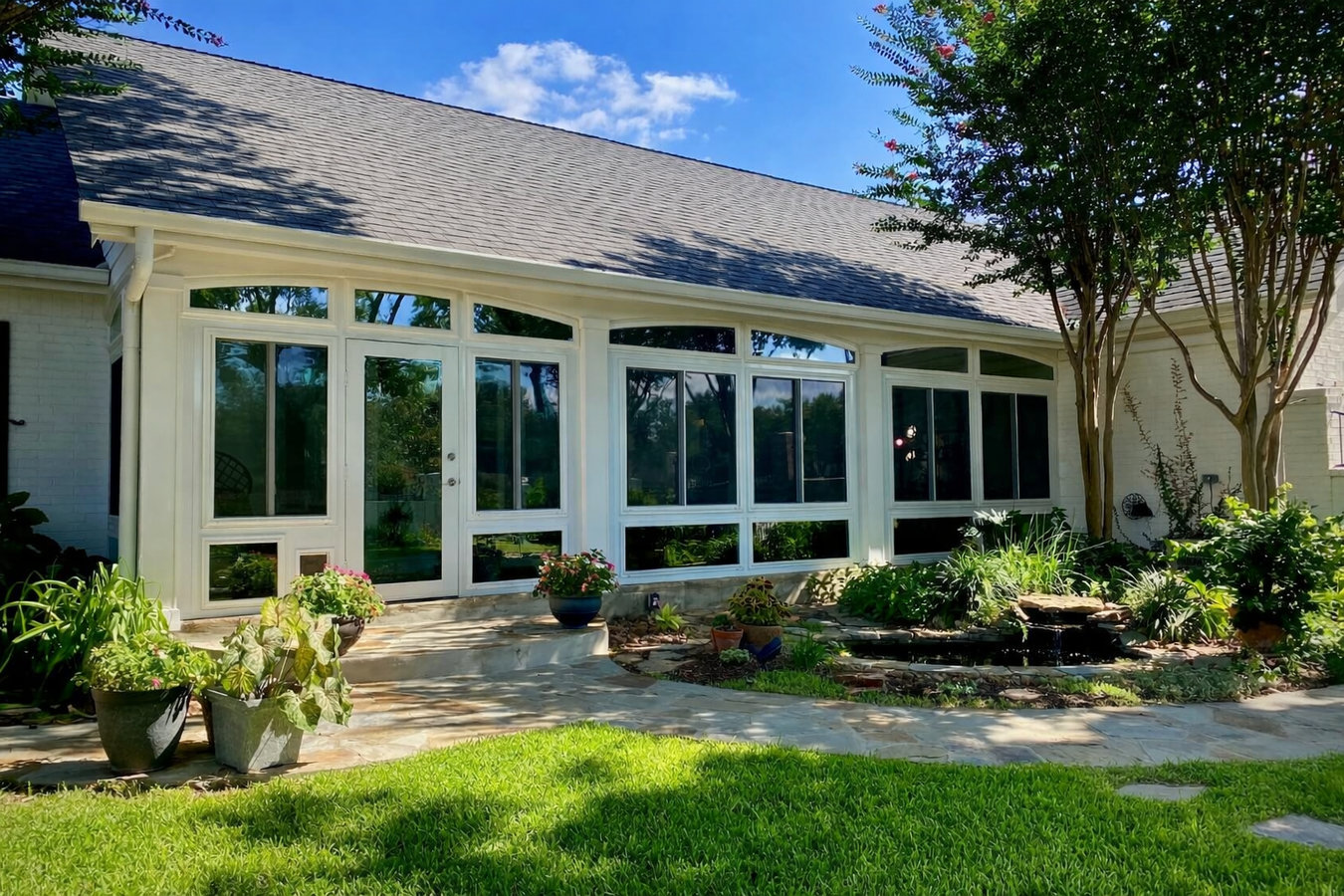Patio-to-sunroom conversion in Miami Gardens, FL